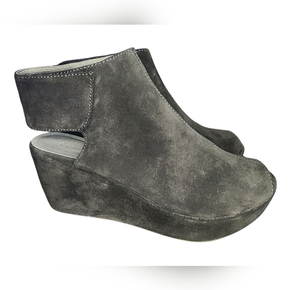 Chocolat Blu White, Black Suede Peep Toe Wedges, Womens 8 - Picture 2 of 9